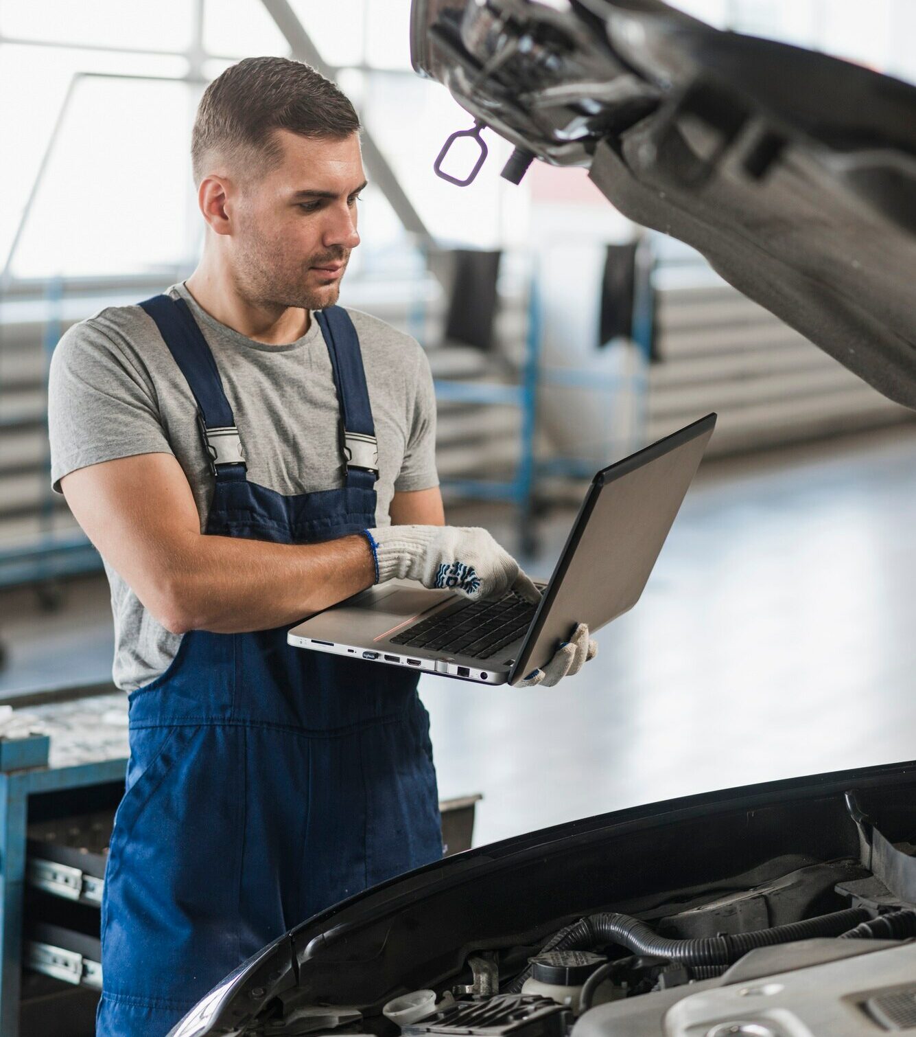 composizione-meccanica-automobilistica-moderna_23-2147881225